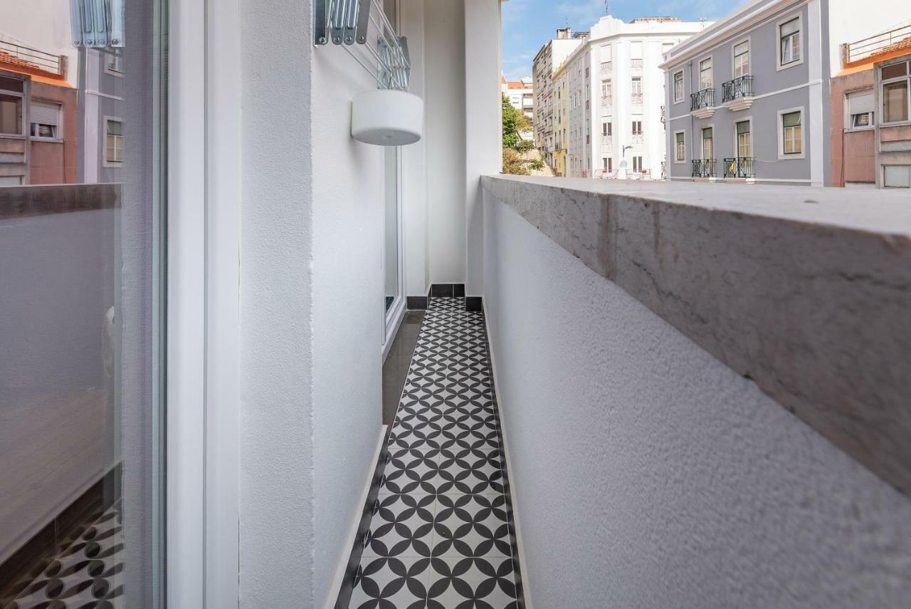 Style And Comfort In Downtown Lisboa Exterior foto